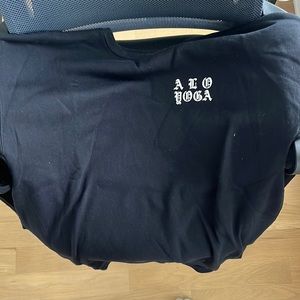 Alo Yoga Crewneck Sweatshirt